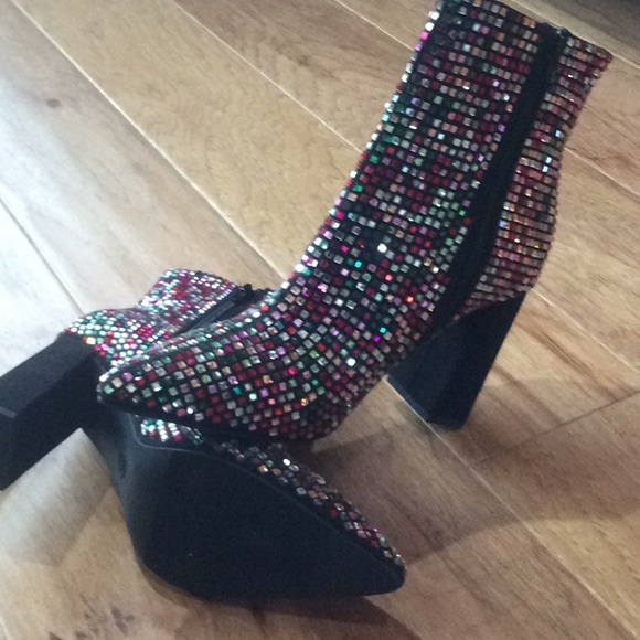 Wild Pair Booties - Picture 10 of 11